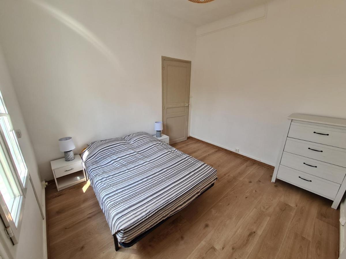 Appartement 60M2 Rdc Avec Jardin Saint-Genis-des-Fontaines Экстерьер фото